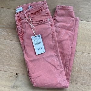 Zara skinny mid rise skinny Jean 6 38 NWT pink acid wash